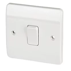 Budget 🔔 MK Logic Plus 10AX 1-Gang 1-Way Light Switch White 🤩